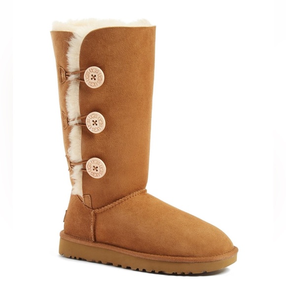 New!🍁UGG® Bailey Button Triplet Il' Boot Chestnut Suede, Size 8 - Picture 1 of 16